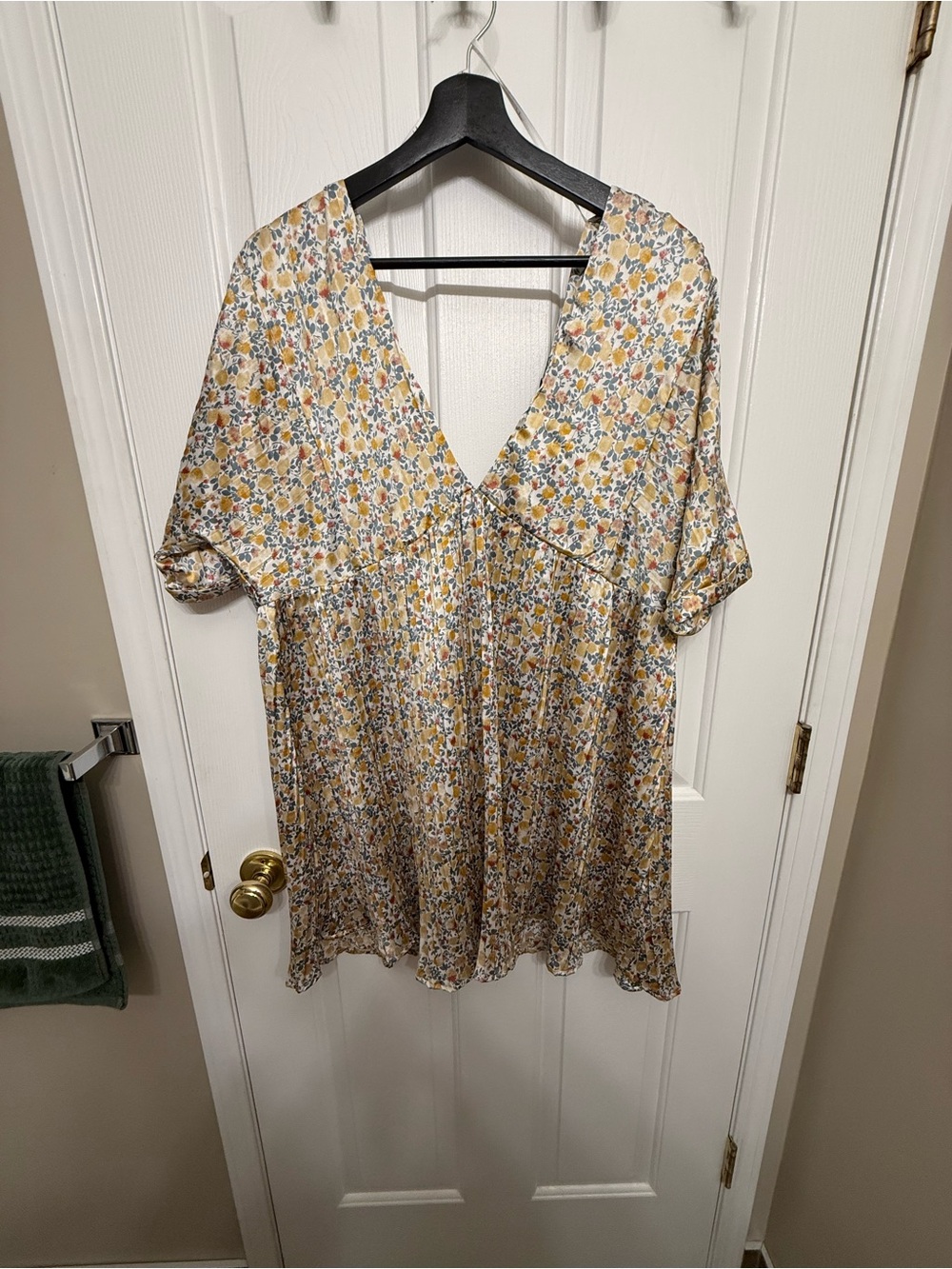 Lulus Express Yourself White Floral Print Satin Babydoll Dress